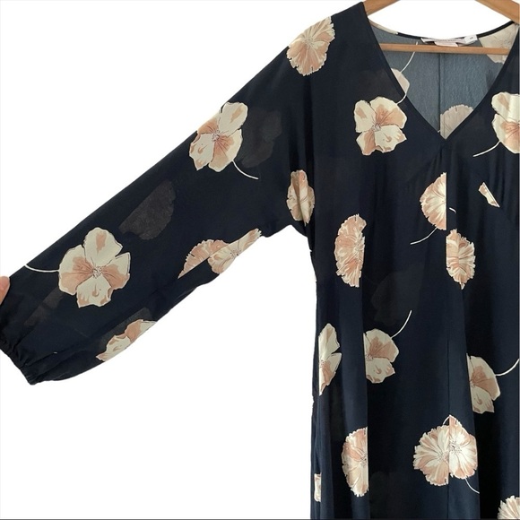 Frances Hart Bias Cut Maternity Dress - Picture 10 of 12